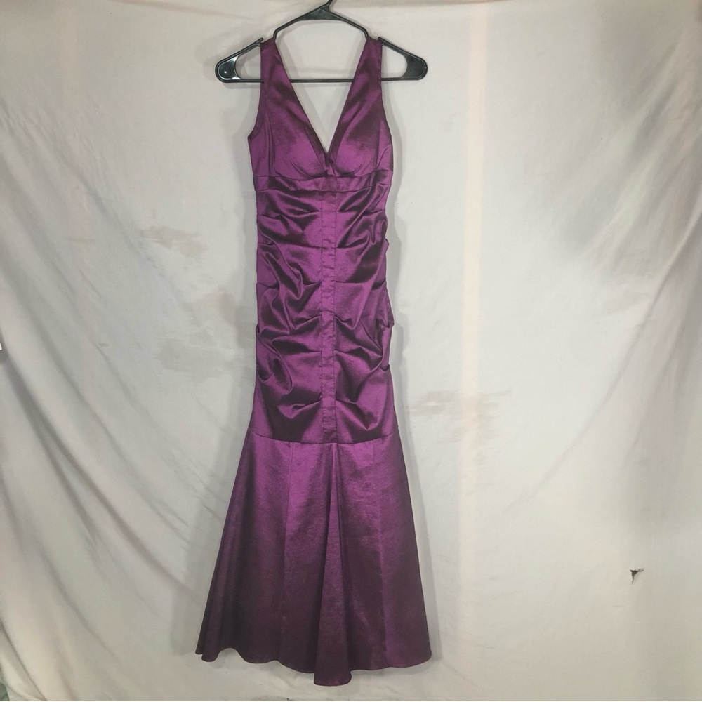 Figure Flattering Bodycon Mermaid Evening Dress Size 0 Size XS